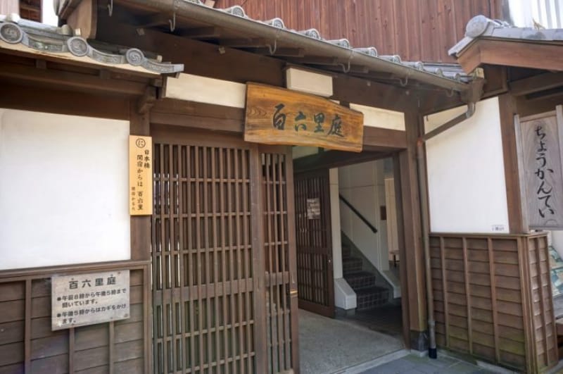 98710:関の町を一望できる、眺関亭へ