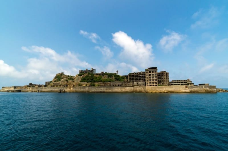軍艦島、廃墟に魅せられて