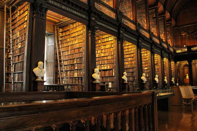 チェスター・ビーティー図書館