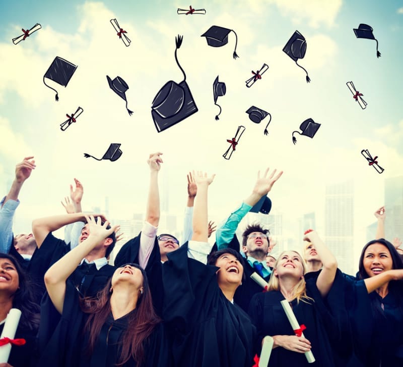 大学は6年間?ほとんど全員が4年で卒業するというわけではない。