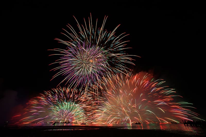 名峰の中でこだまする『みなかみ花火大会』