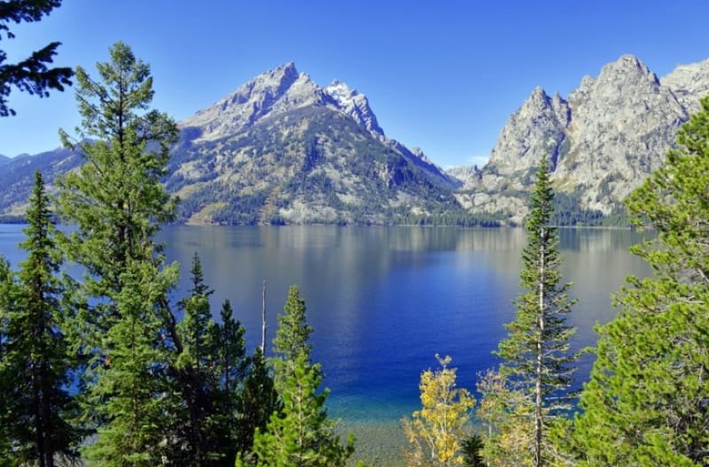 グランド・ティトンでのジャクソン湖畔の絶景