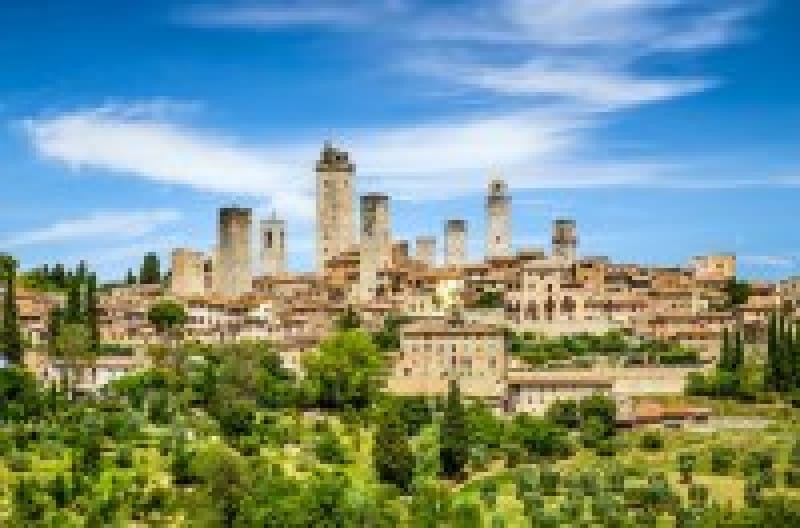 ローマ時代そのままのような古風溢れる街。イタリア・シエナ観光の見どころ・スポットまとめ | wondertrip