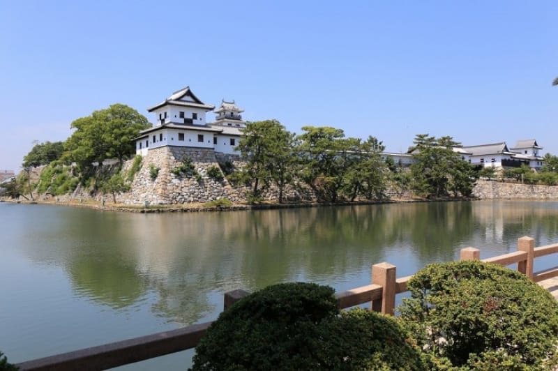 今治城の建造物はどんなものが残り、どう修復された?