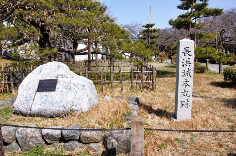 長浜城、天下分け目の関ヶ原の後まもなく、廃城となる