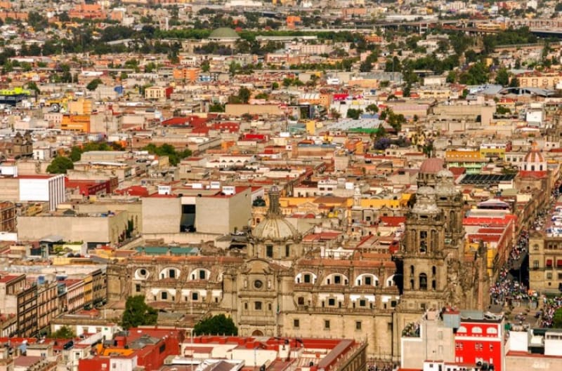 スペイン様式の建物