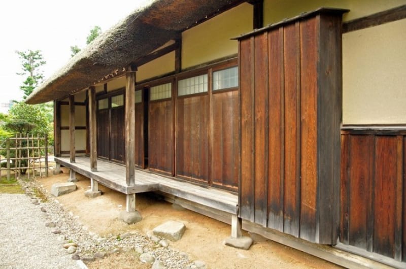 弘前城と一緒に感じる古いお屋敷とグルメ