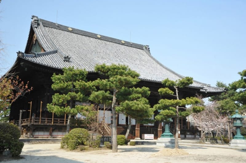 御影堂(みえいどう)