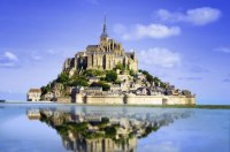 フランス旅行で絶対に訪れたい!「モン・サン・ミシェル修道院」のアクセスや料金、所要時間まとめ | wondertrip