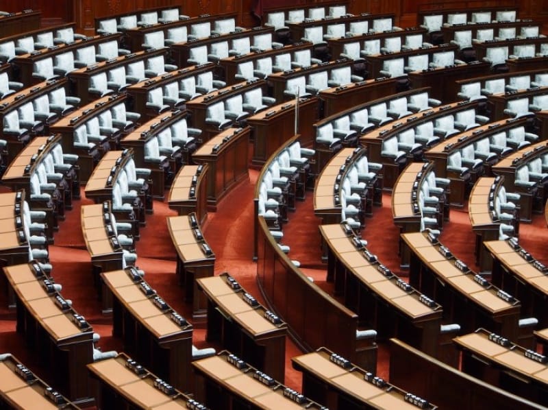 審議中のヤジに激怒「黙れ事件」