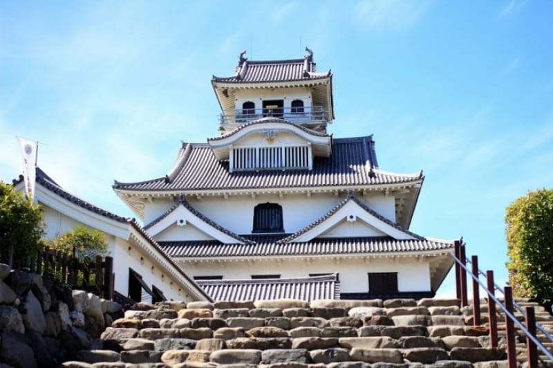 復元された長浜城天守閣