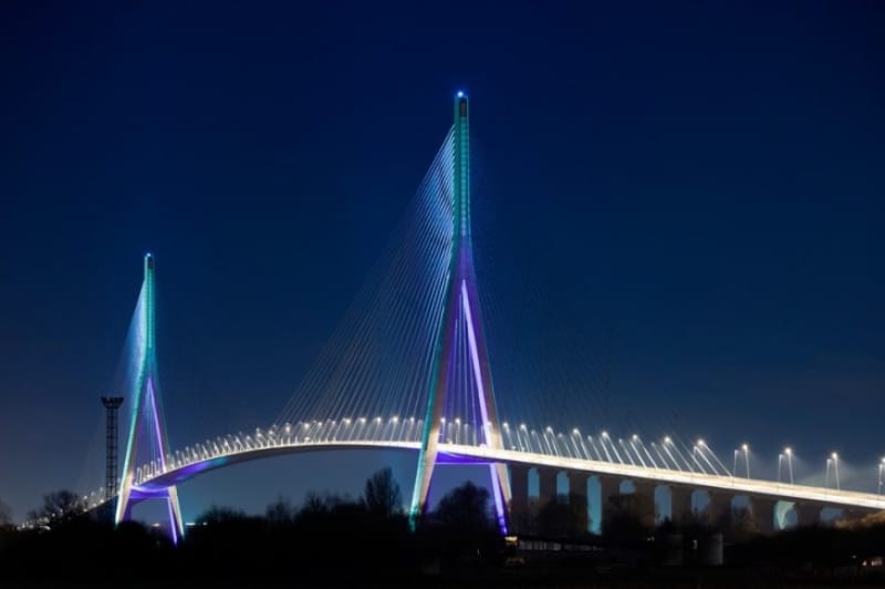 ノルマンディー大橋