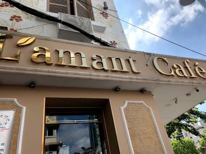 104451:7-2.L’Amant Café (ラマンカフェ) でコーヒーを飲みながらゆったりと