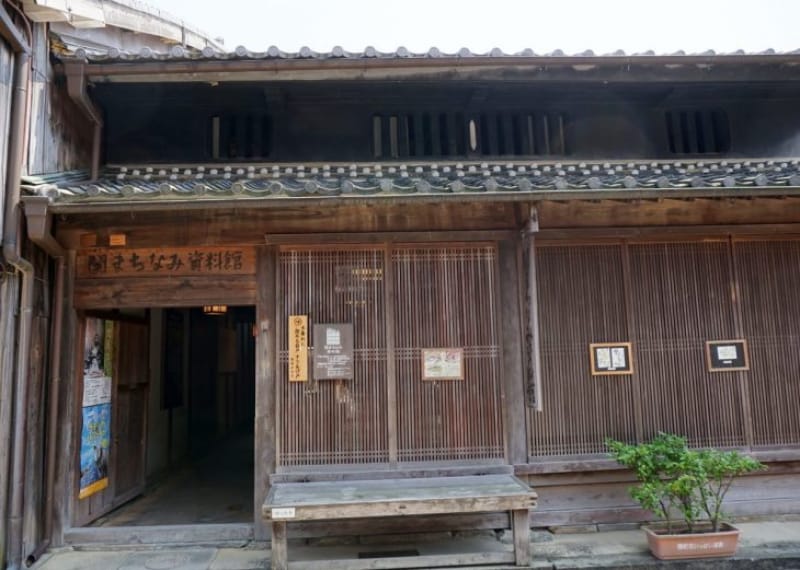 98701:町屋の暮らしを見学できる、関まちなみ資料館