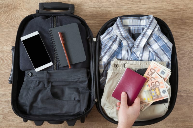 海外旅行の必需品 持ってて安心なケース別の必需品まとめ Tabiyori どんな時も旅日和に 海外旅行の必需品 持ってて安心なケース別の必需品まとめ Tabiyori どんな時も旅日和に